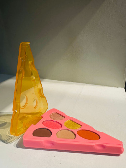 Cheese Shape 6-Color Eyeshadow Palette