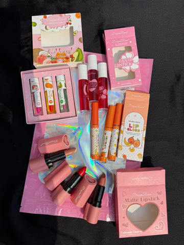 LIP BUNDLE 2025