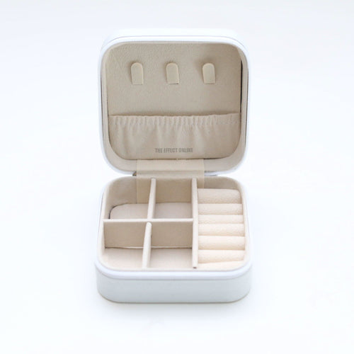 Portable Jewelry Box with Zipper Closure