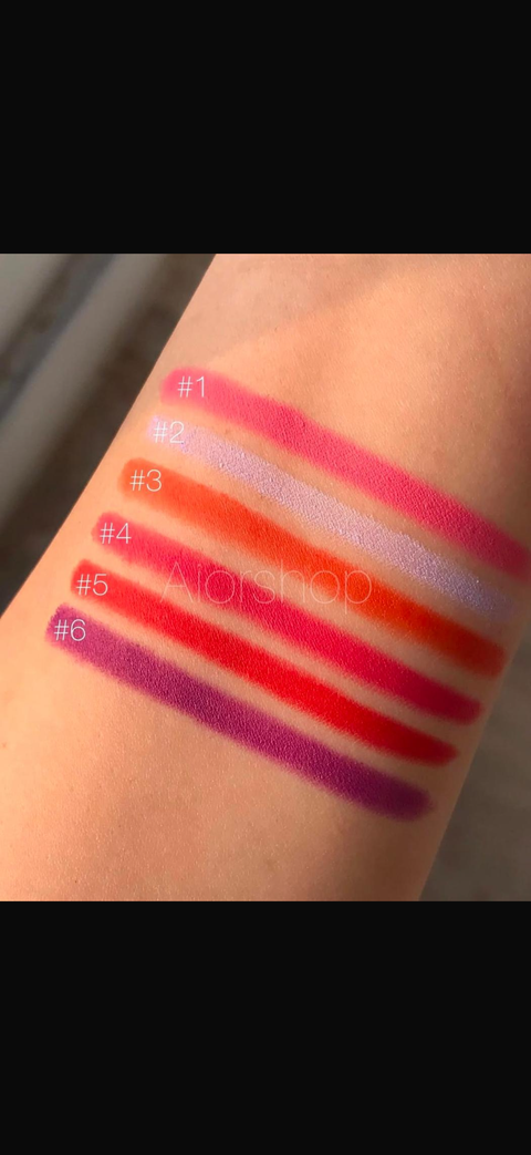 2 different color Eye pencils pack