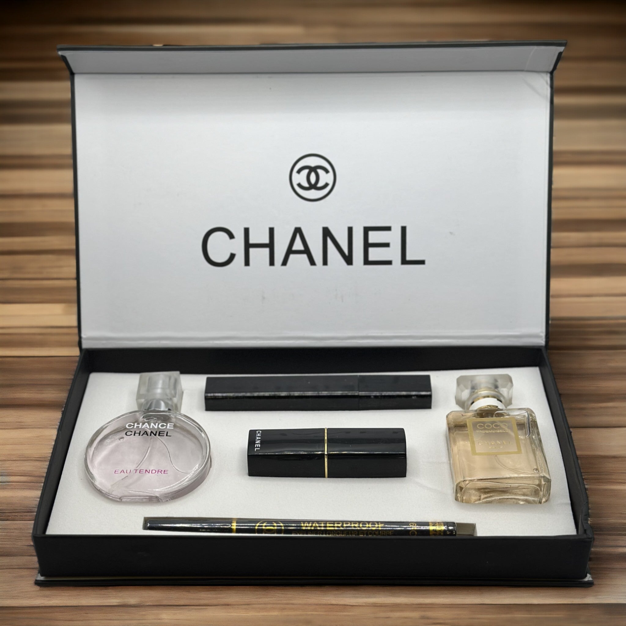 Buy Beardo Legendary 7 Assorted Perfume Giftset For Men 7x8ml 7's Online at  Discounted Price | Netmeds