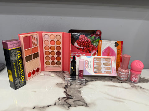 Pretty Makeup Deal – 9-in-1 Beauty Essentials Bundle