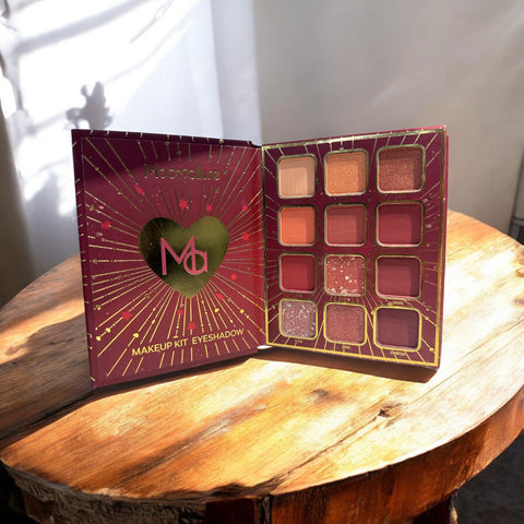 Mocallure 4 Fold Book Palette (RED VERSION)